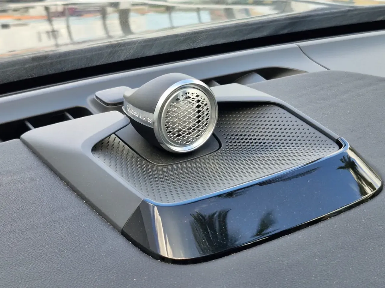 Volvo Ex90 - Imagem 18