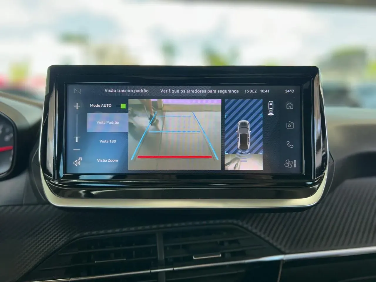 Peugeot E-208 - Imagem 13