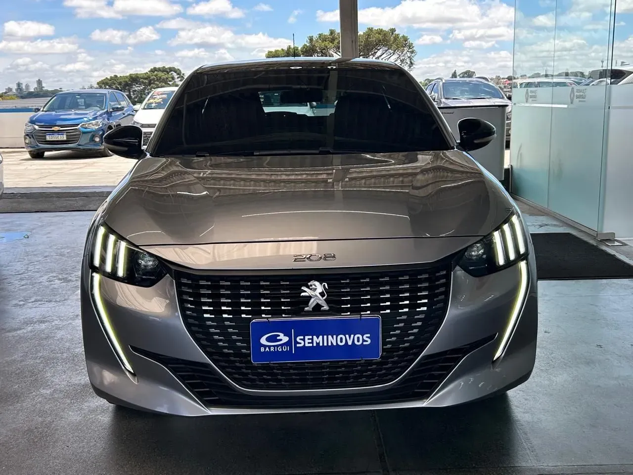 Peugeot E-208 - Imagem 15