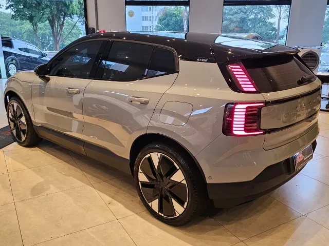 Volvo EX30 - Imagem 4