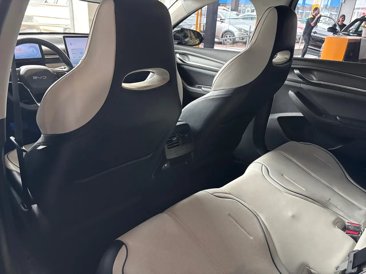 BYD King - Imagem 14