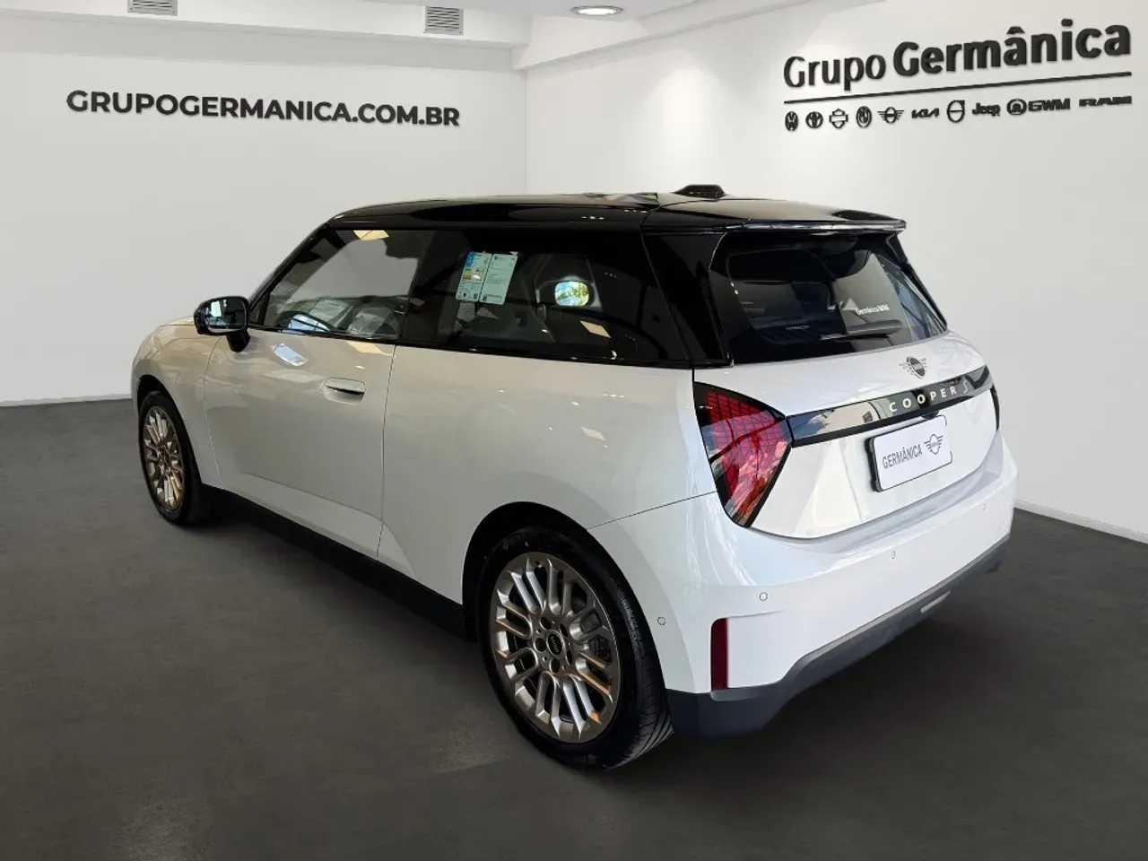 Mini Cooper SE - Imagem 4