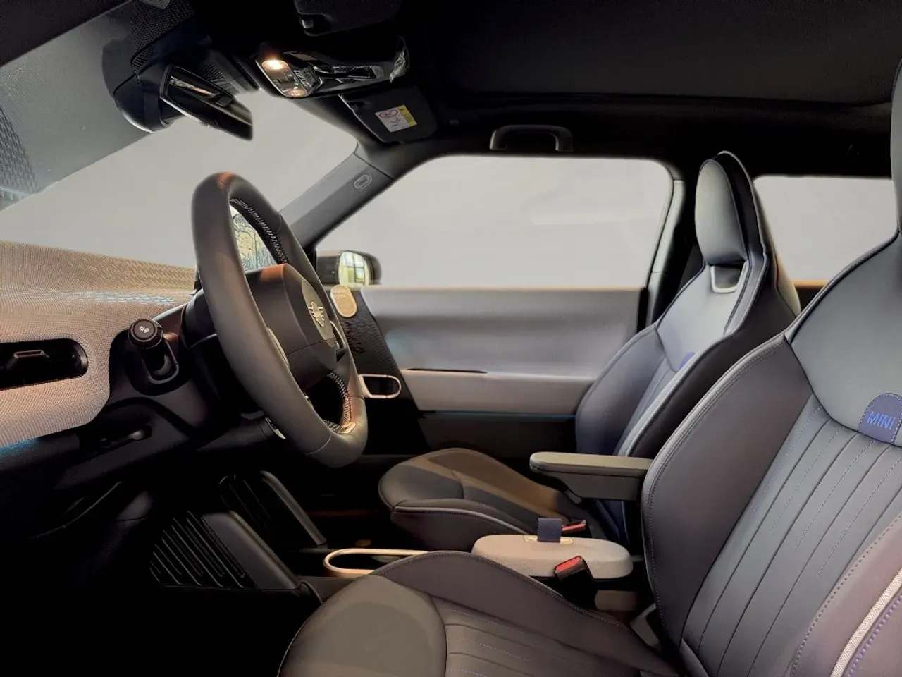 Mini Cooper SE - Imagem 7