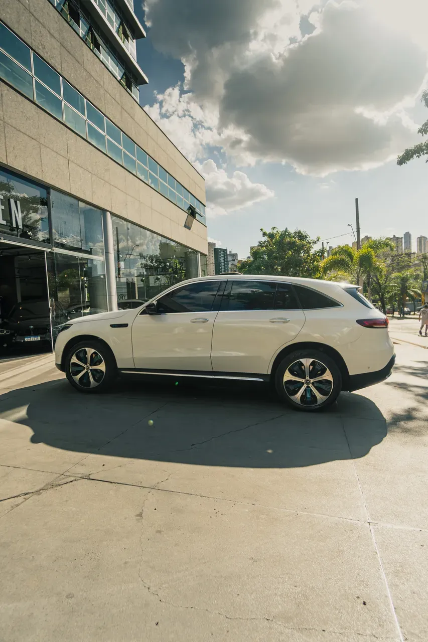 Mercedes Eqc 400 - Imagem 20