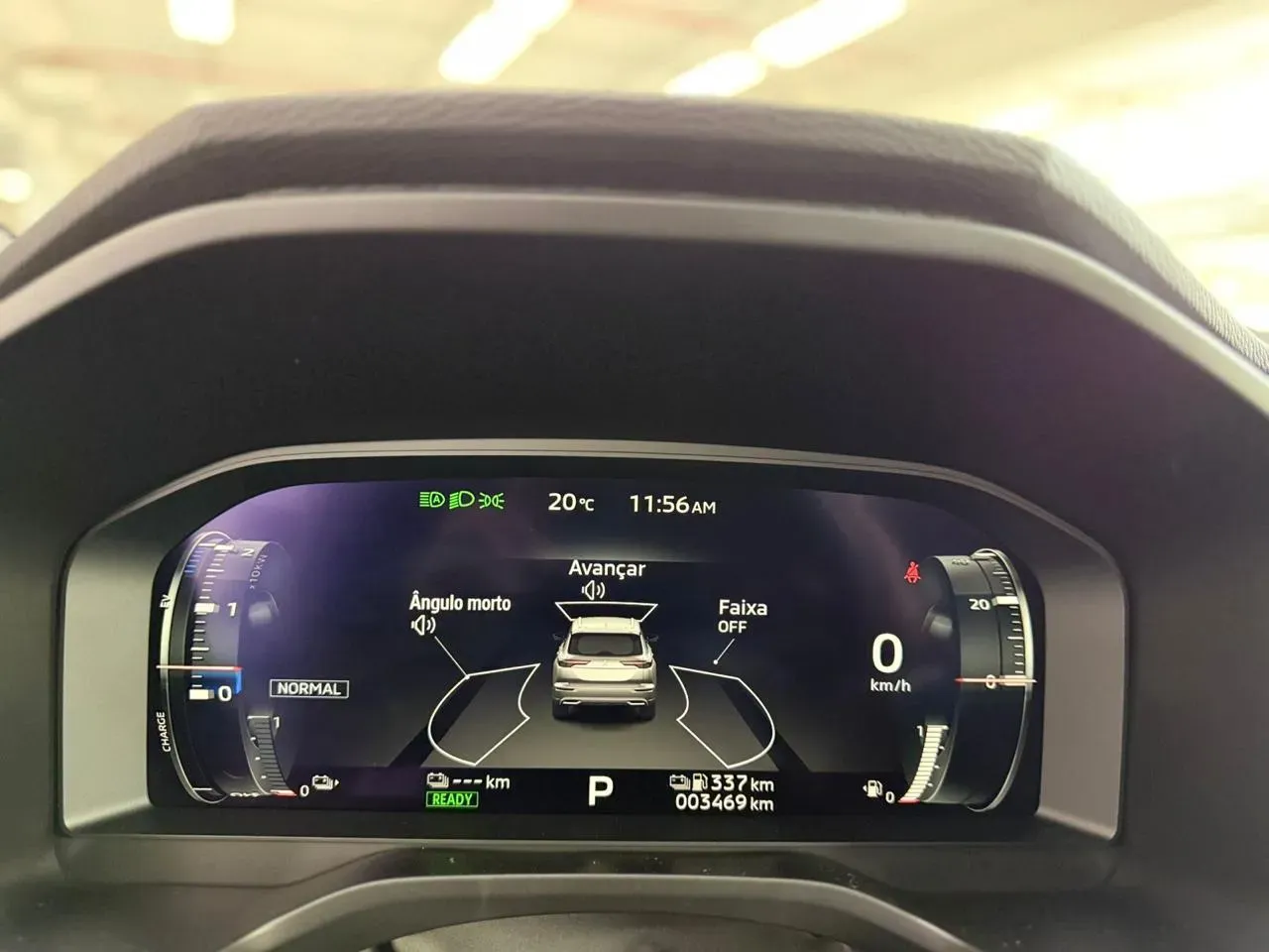 Mitsubishi Outlander Plug-in Hybrid - Imagem 8