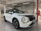 Mitsubishi Outlander Plug-in Hybrid - Miniatura 1