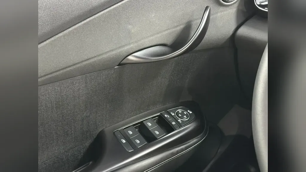 BYD Dolphin Plus - Imagem 16