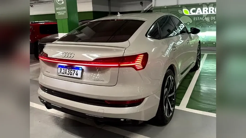 Audi E-tron Sportback - Imagem 3
