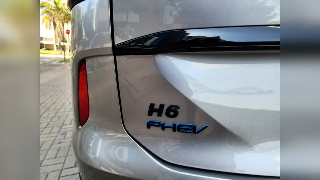GWM Haval H6 Plug-in Hybrid - Imagem 19