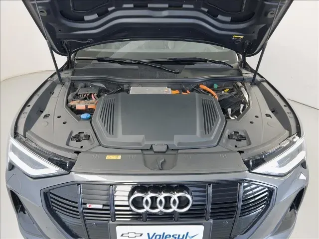 Audi E-tron - Imagem 3