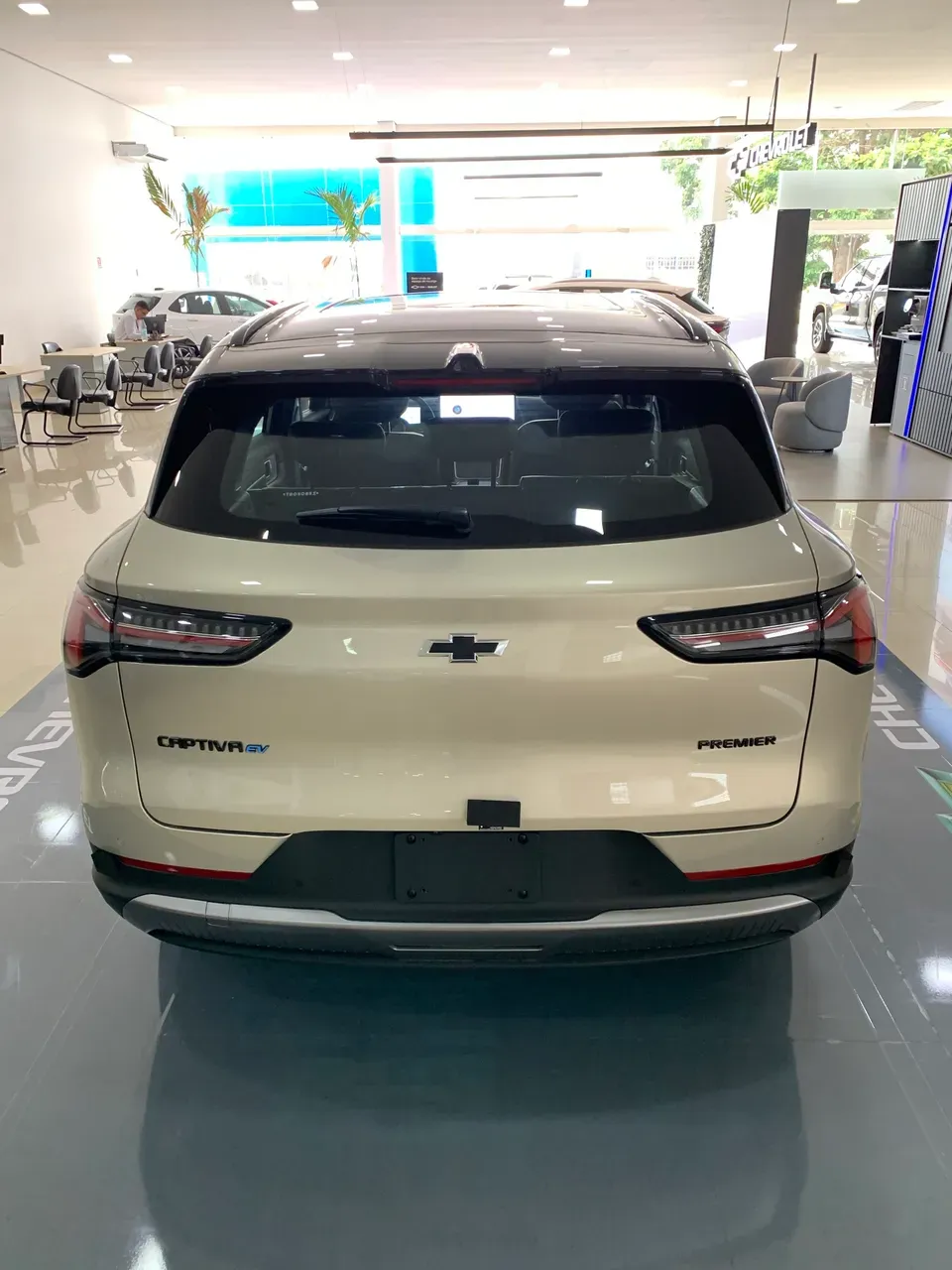 Chevrolet Captiva EV - Imagem 6