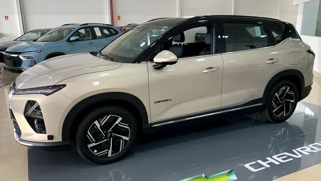 Foto de um chevrolet captiva ev