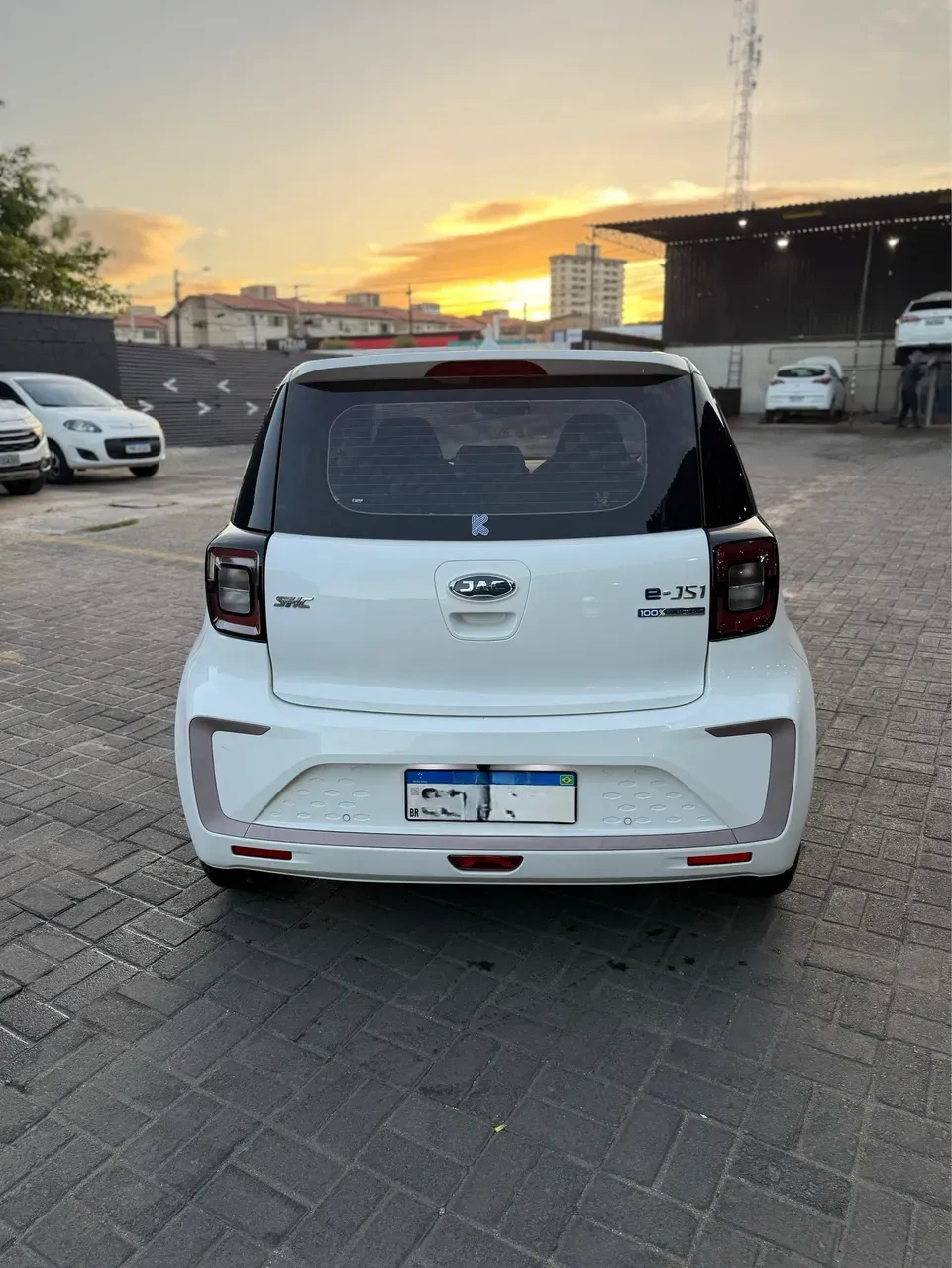 JAC E-JS1 - Imagem 6