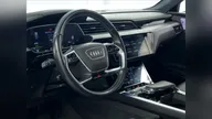 Audi E-tron - Miniatura 19