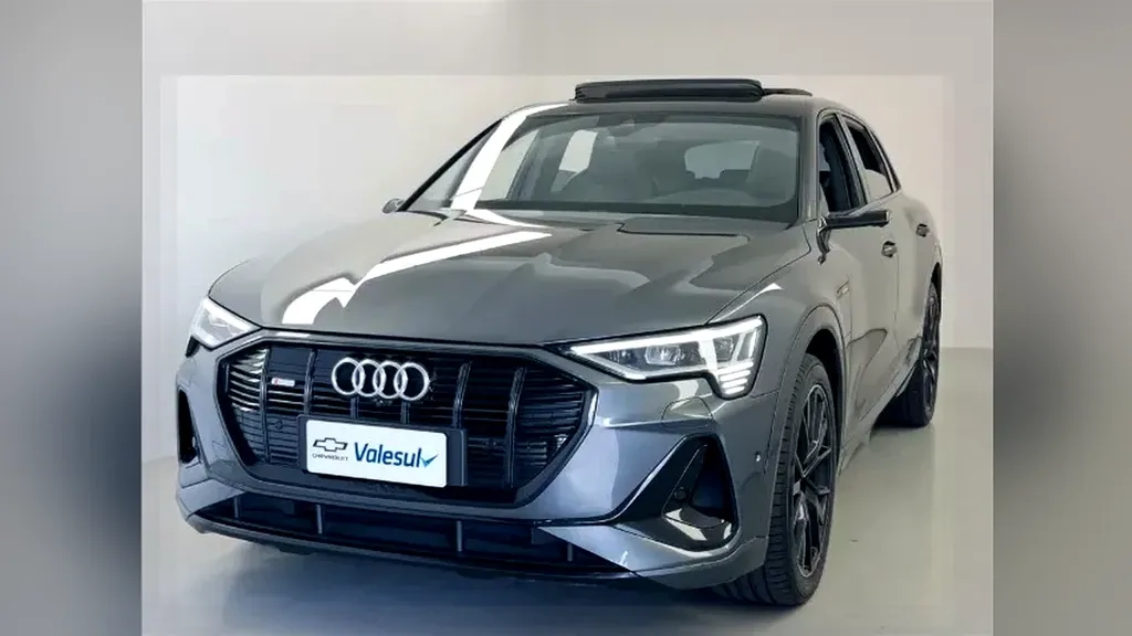 Foto de um audi e-tron
