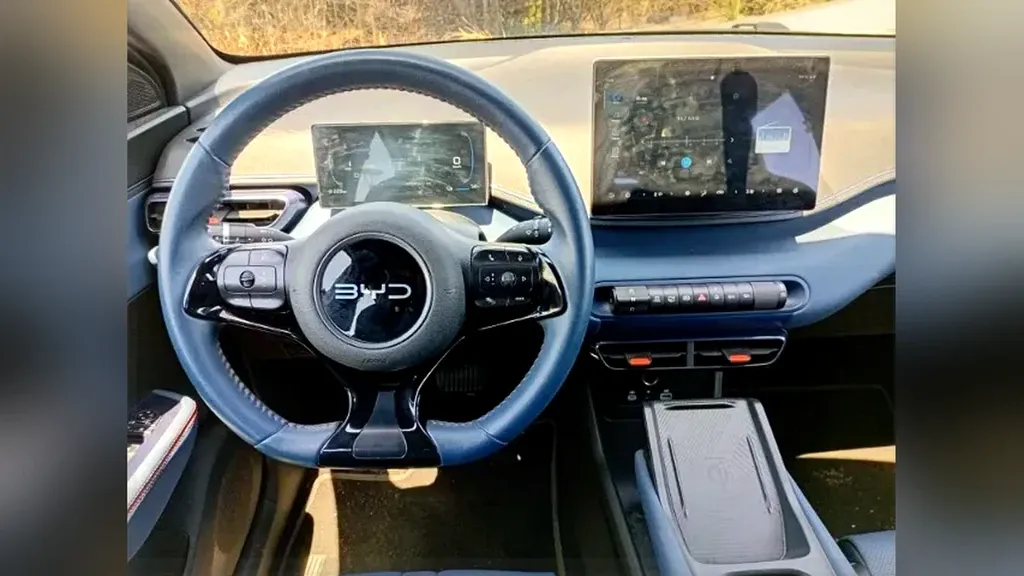 BYD Dolphin - Imagem 16