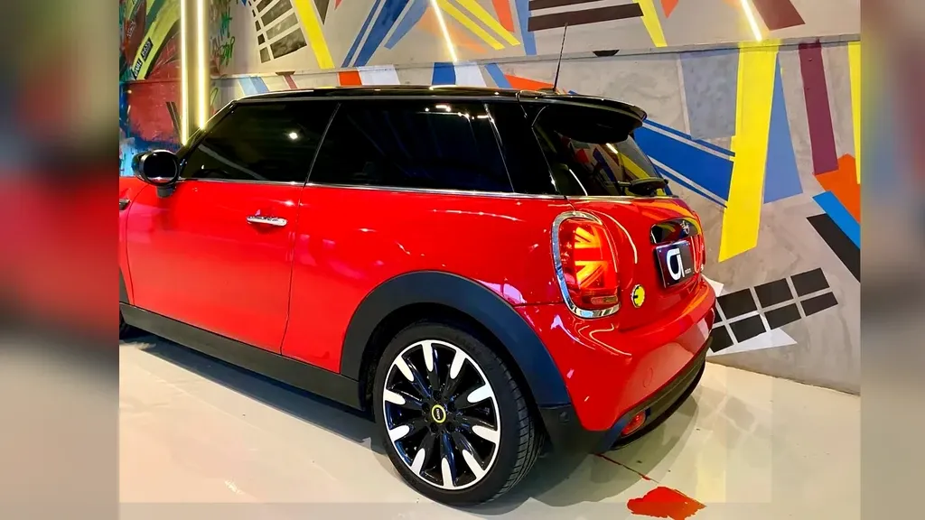 Mini Cooper SE - Imagem 5