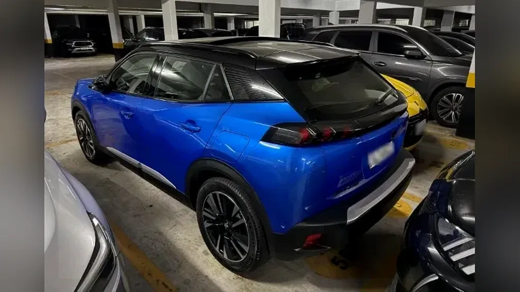 Peugeot E-2008 - Imagem 5