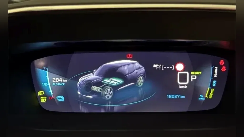 Peugeot E-2008 - Imagem 6