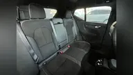 Volvo XC40 - Miniatura 8