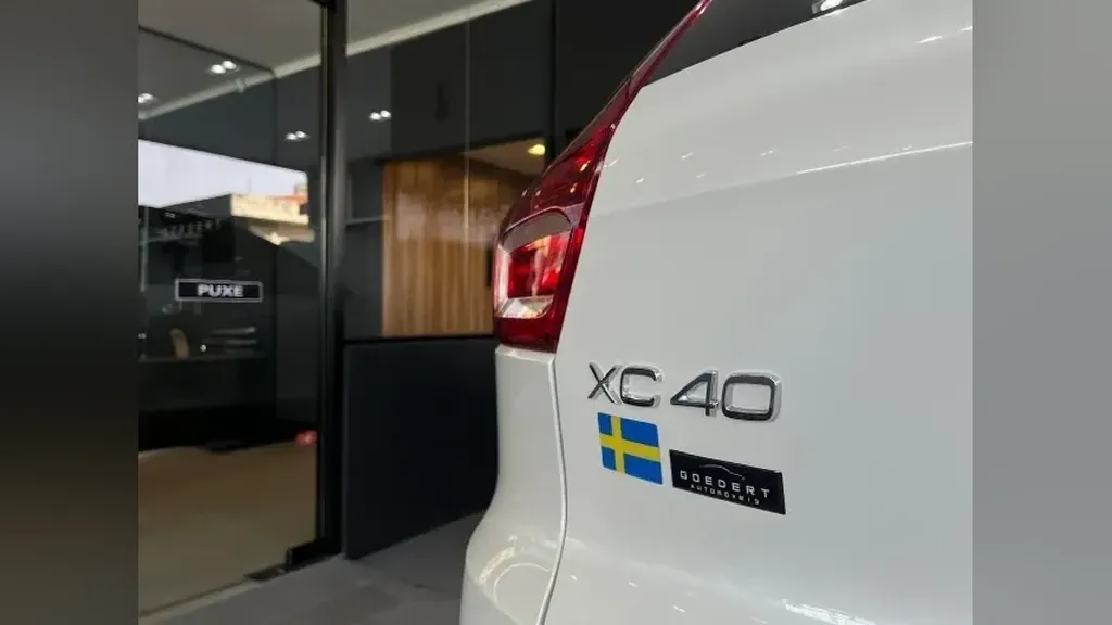 Volvo XC40 - Imagem 12