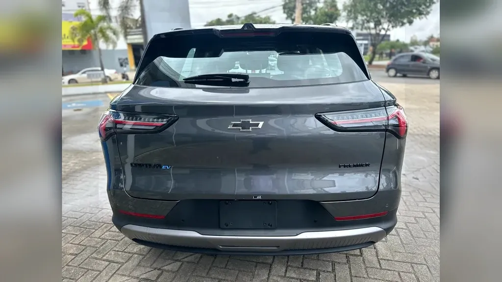 Chevrolet Captiva EV - Imagem 2