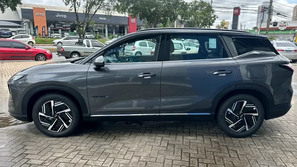 Chevrolet Captiva EV - Imagem 10
