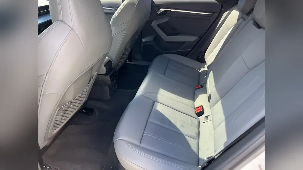 Audi A3 Sportback E-tron - Imagem 12