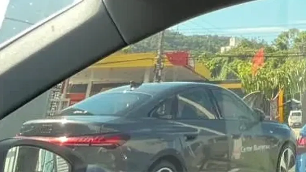 Audi A3 Sportback E-tron - Imagem 13