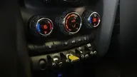 Mini Cooper SE - Miniatura 14