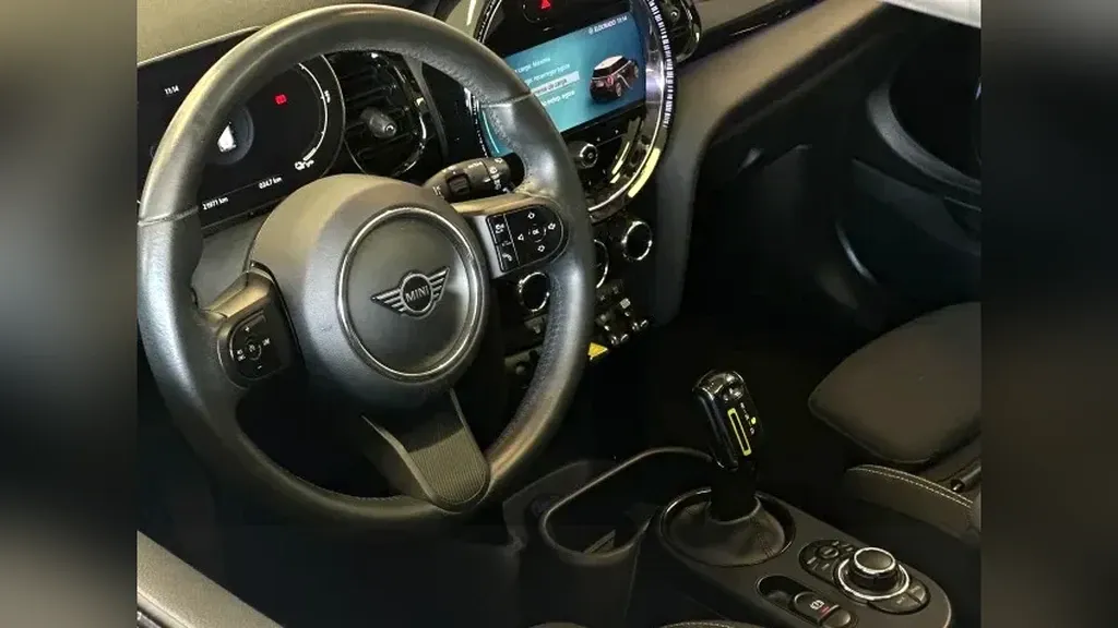 Mini Cooper SE - Imagem 11