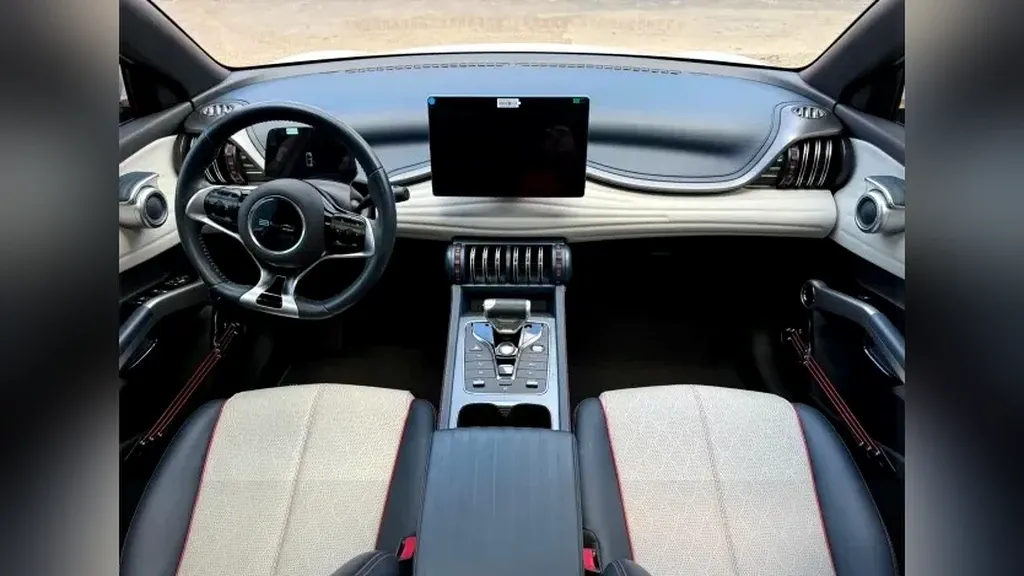 BYD Yuan Plus - Imagem 13