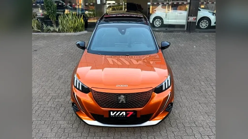 Peugeot E-2008 - Imagem 3