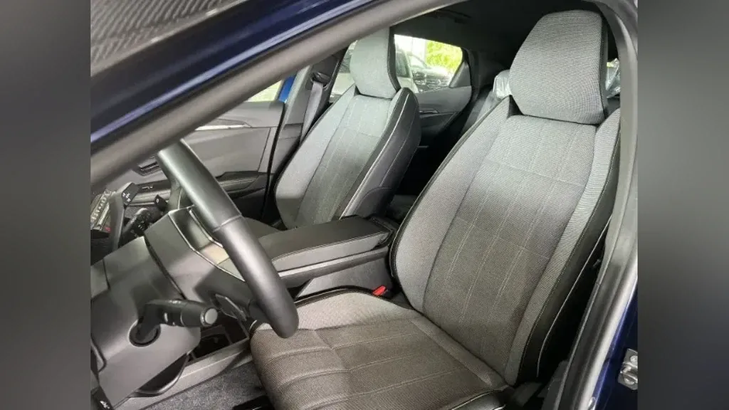 Renault Megane E-tech Electric - Imagem 10