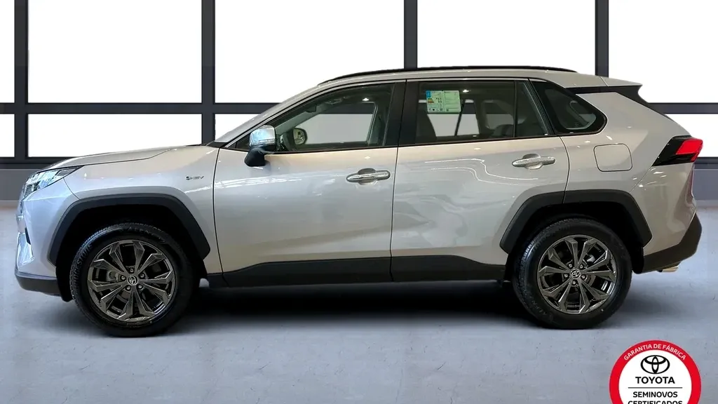 Toyota Rav4 EV - Imagem 5
