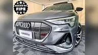 Audi E-tron Sportback - Miniatura 1