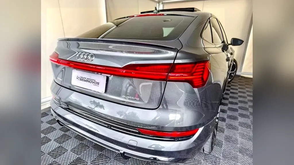Audi E-tron Sportback - Imagem 8