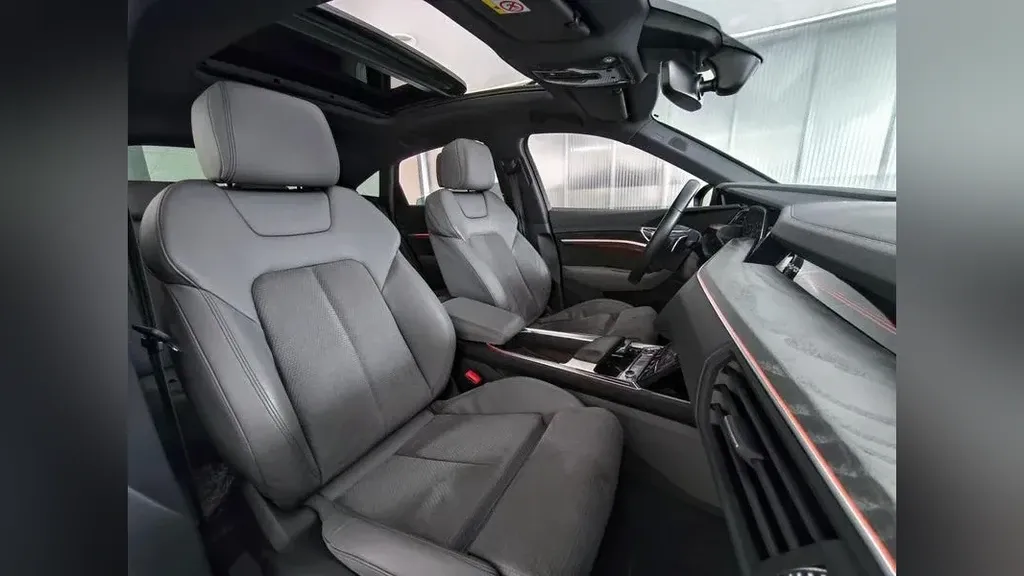 Audi E-tron Sportback - Imagem 16