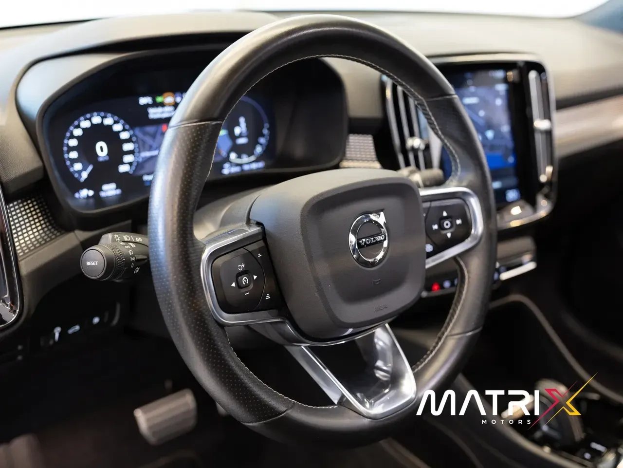 Volvo XC40 - Imagem 8