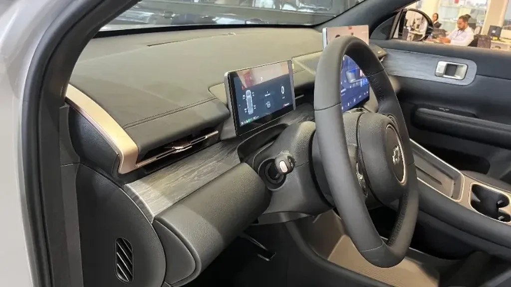 Chevrolet Captiva EV - Imagem 11