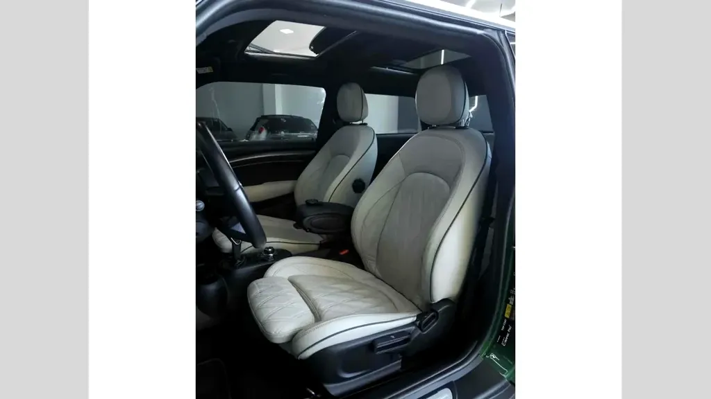 Mini Cooper SE - Imagem 15