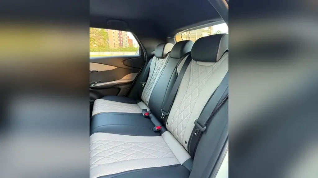 BYD Dolphin - Imagem 6