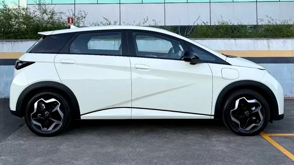 BYD Dolphin - Imagem 7