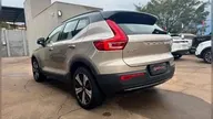 Volvo XC40 - Miniatura 4