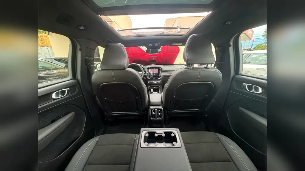 Volvo XC40 - Imagem 11
