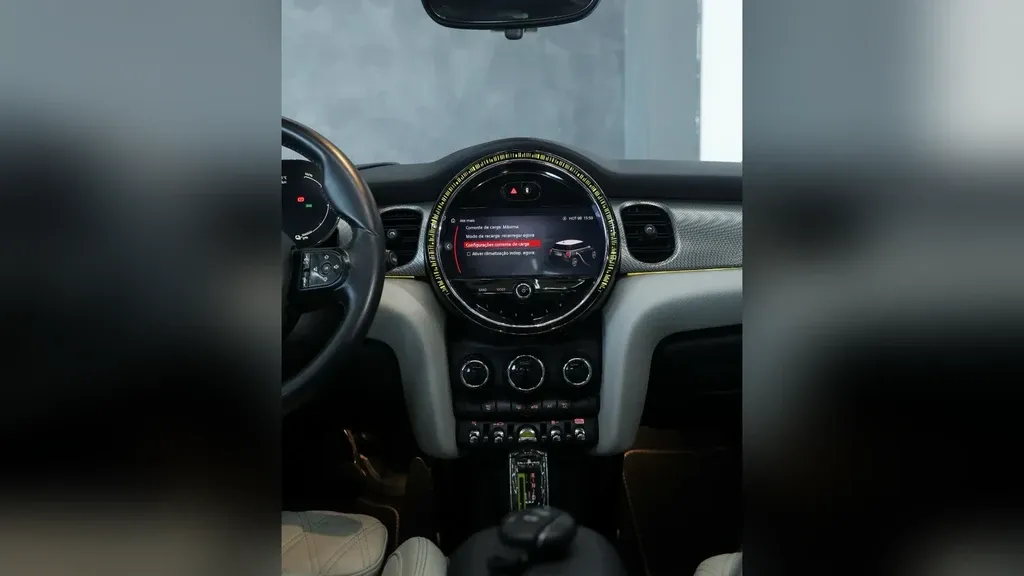 Mini Cooper SE - Imagem 10