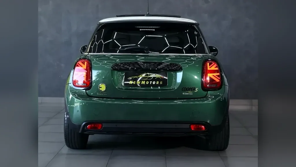 Mini Cooper SE - Imagem 14