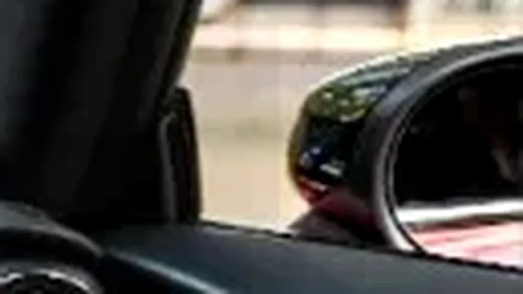 Mini Cooper SE - Imagem 17