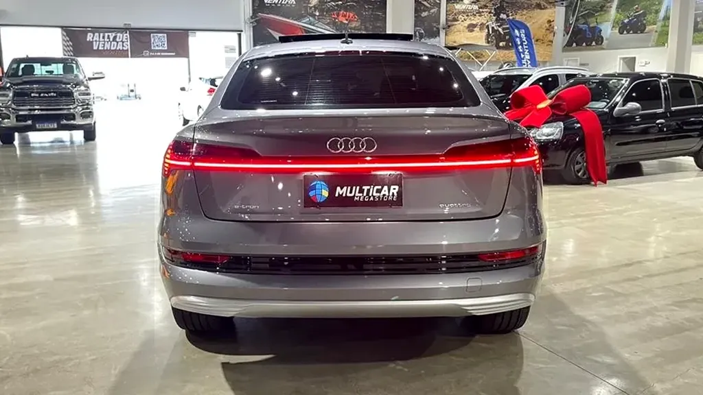 Audi E-tron Sportback - Imagem 5