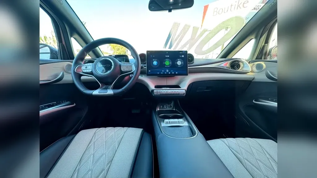 BYD Dolphin - Imagem 12